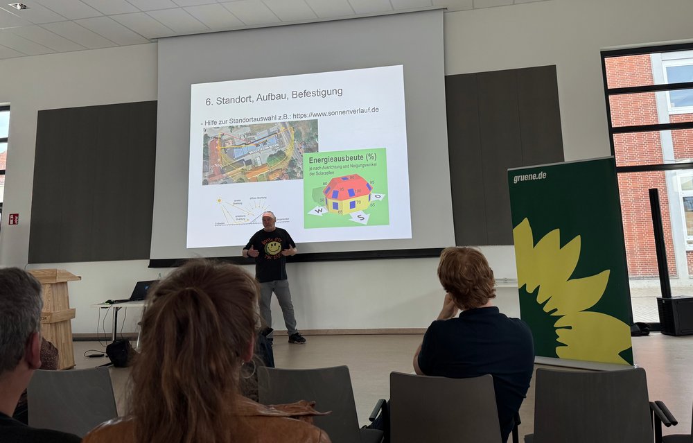 Jürgen Gnorich beim Vortrag