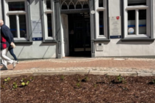 Bild des Eingangs der Volksbank